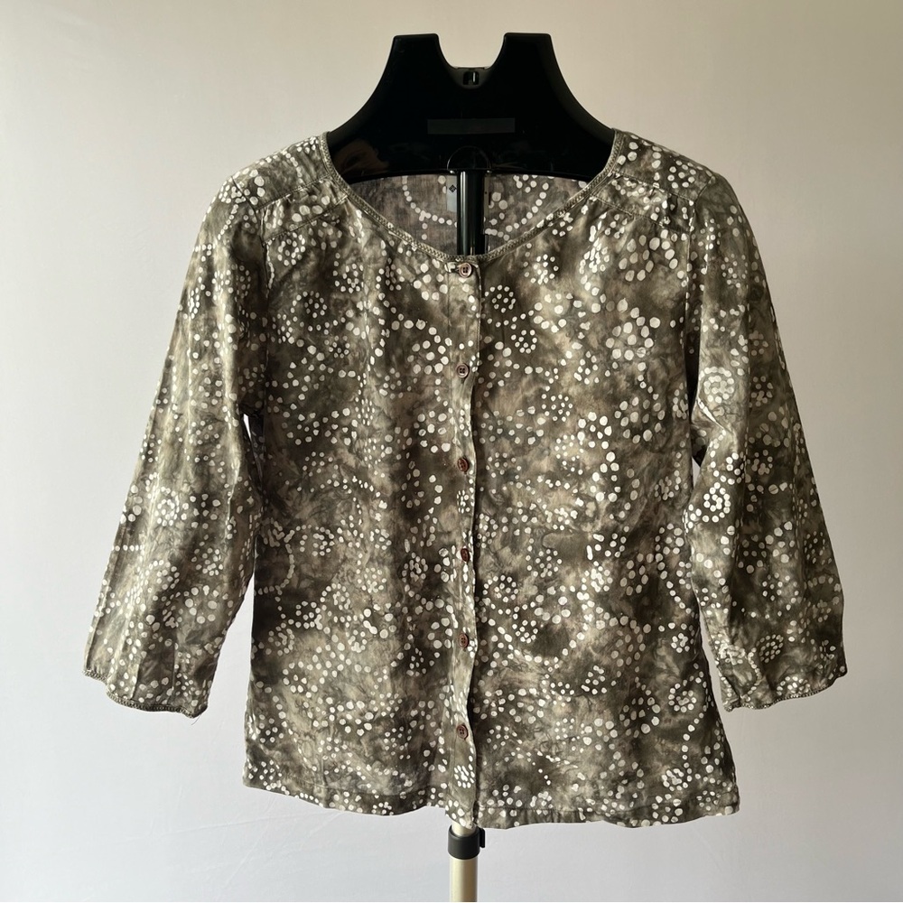 Columbia Patterned Button-down Shirt - Small